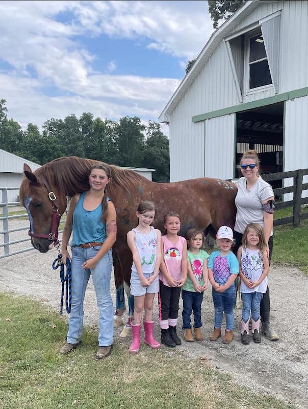 red-bird-riding-kids-camps