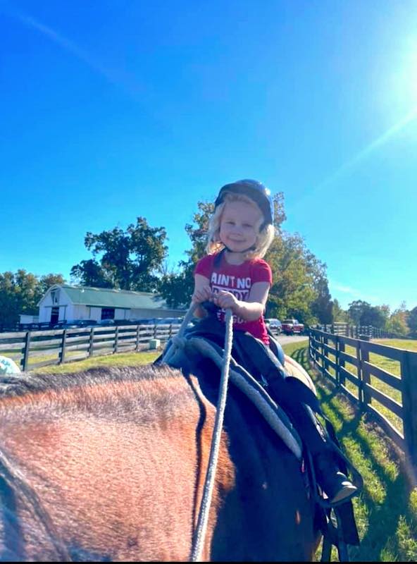 kids-horsebackriding-lessons-chesterfield-va